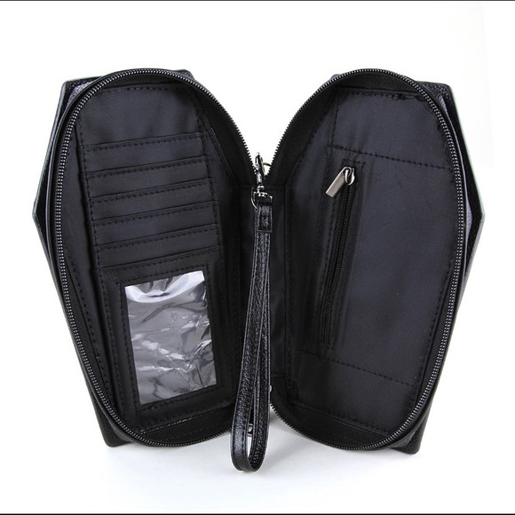 Sugar skull 💀 wristlet - Picture 2 of 2